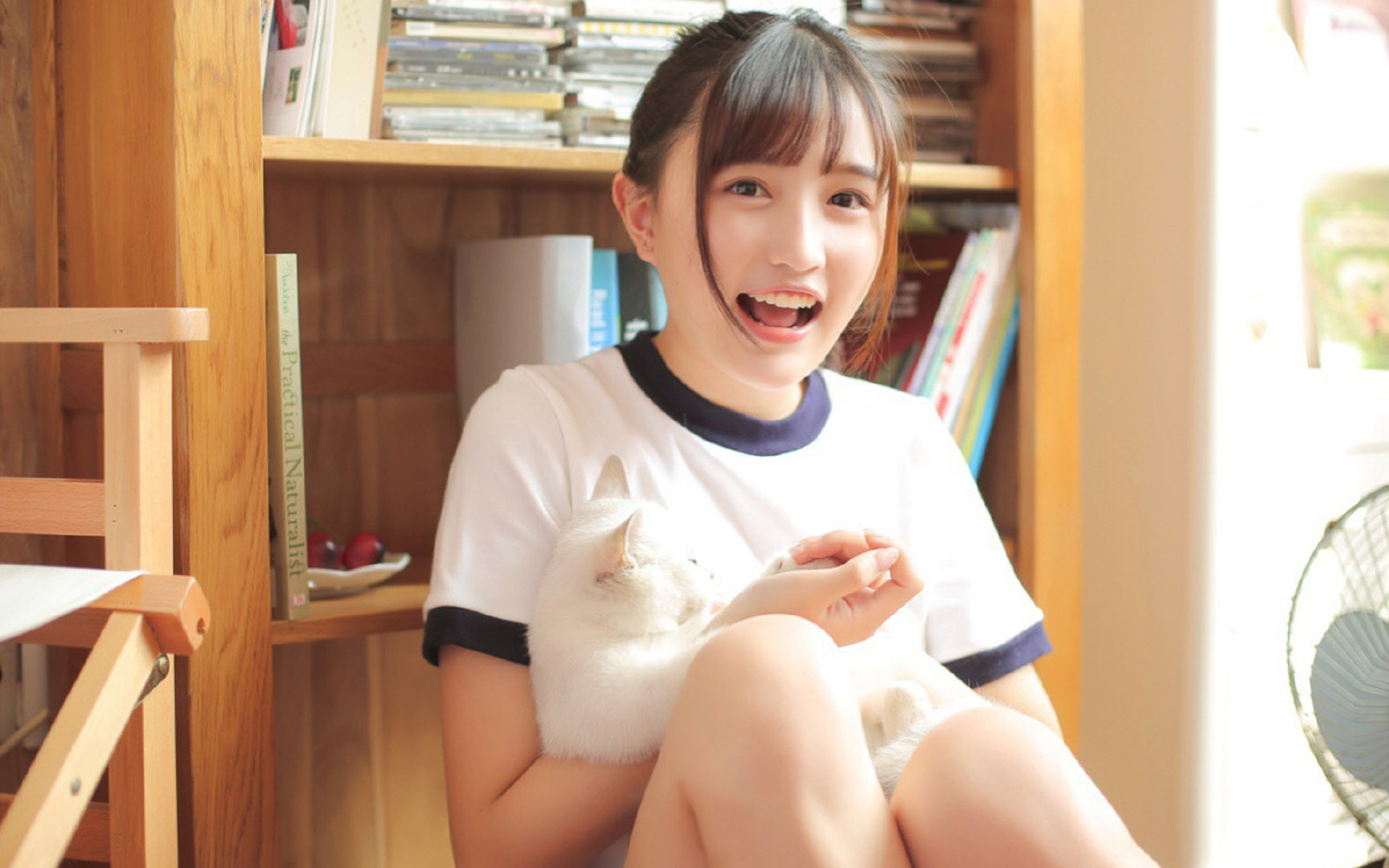 球场特写：运动员的关键瞬间特写镜头，运动员特写镜头200字左右