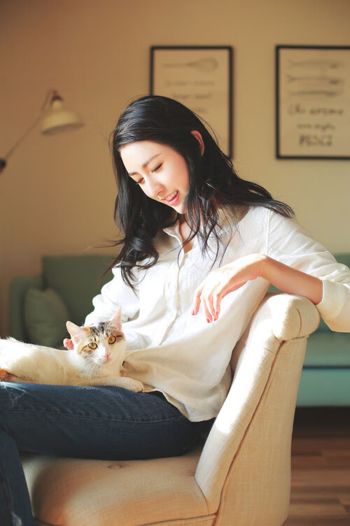 开云·体育官网-狼队客场轻松取胜，提升积分排名，狼队阵容2021