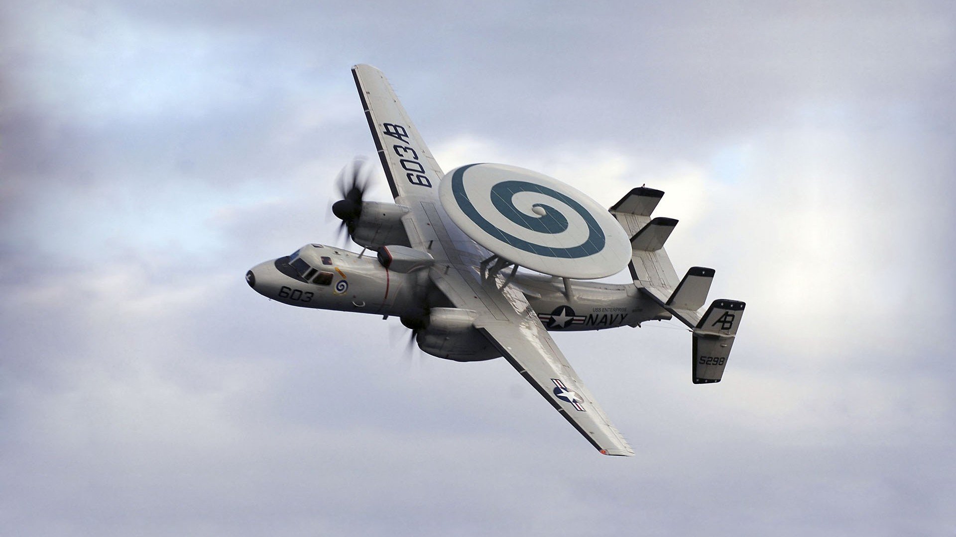 内线统治力谁能称霸篮下，内线作战是什么意思