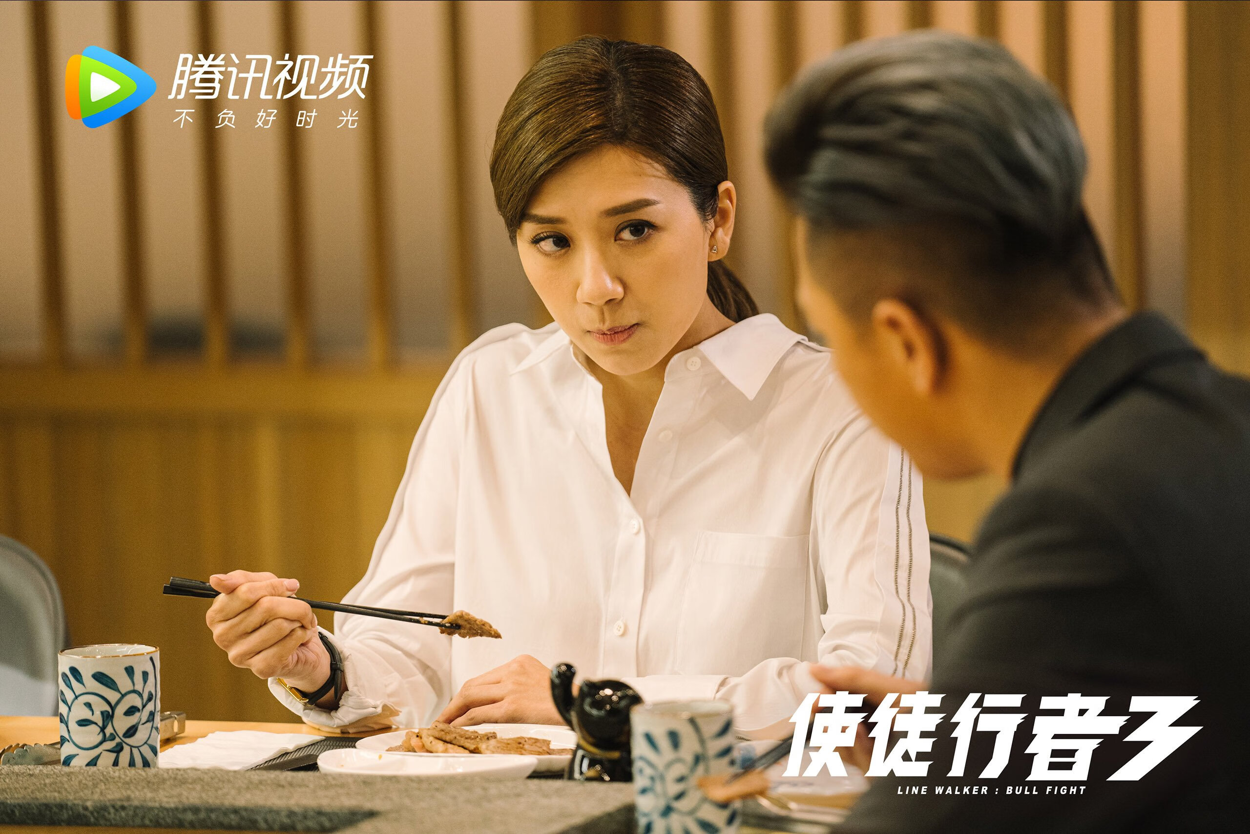 “马科斯·莫奇的强力防守与战术执行力，帮助美洲狮队在全球赛场占得先机”