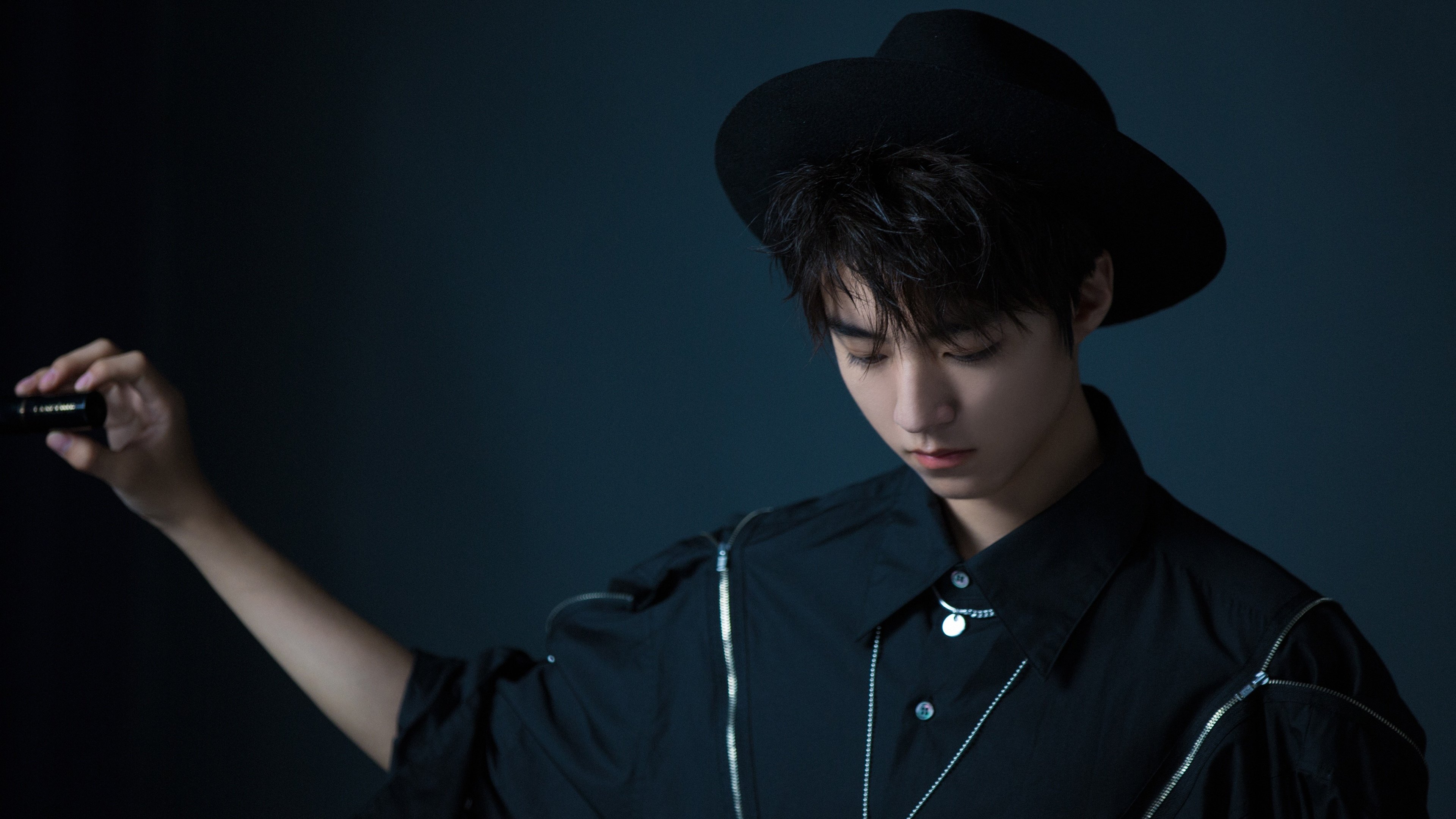 开云官方网站-曹缘完美入水助力夺冠，曹缘选拔赛