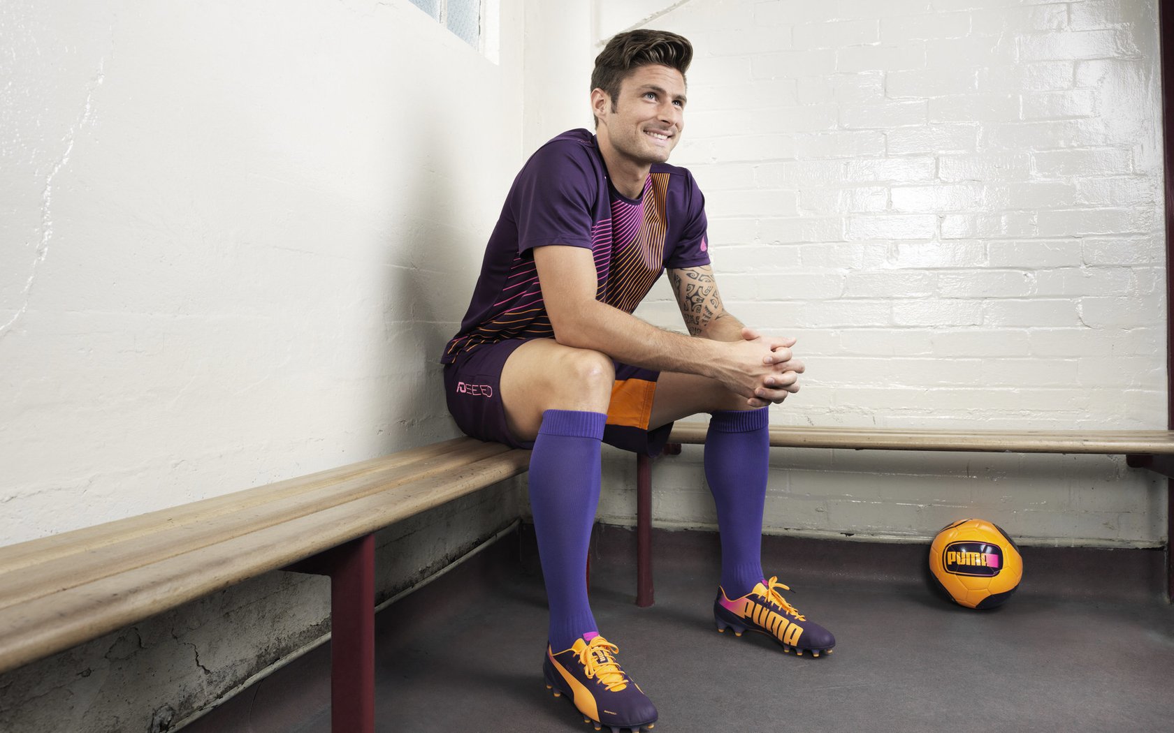 中超联赛球队引援力度明显加强,中超增加球队